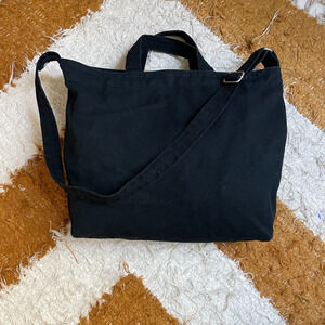 Baggu Black Duck Cotton Canvas Tote Bag Snap Closure Crossbody Strap